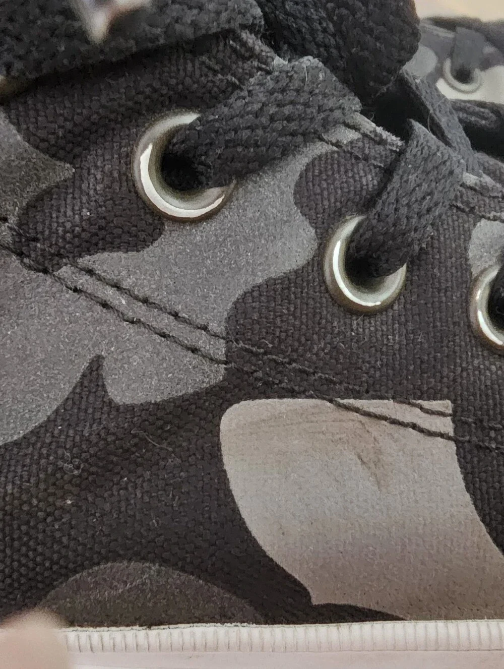 Converse Chuck Taylor II Camo High Top Sneakers Men 10.5 Black Gray Camo Shoes - Picture 5 of 15